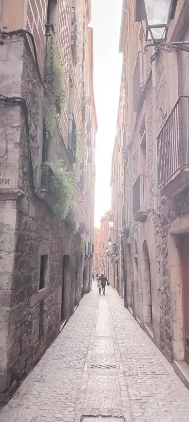 La ville médiévale de Gérone, non loin de Barcelone