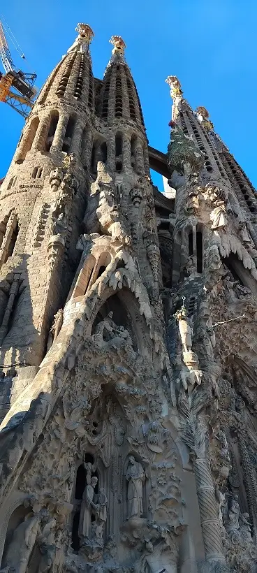 La façade de la Nativité de la Sagrada Familia à Barcelone